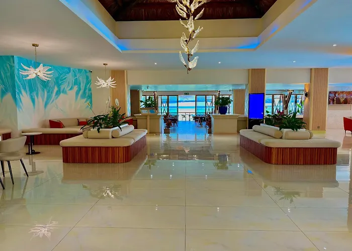 Pearle Beach &Spa