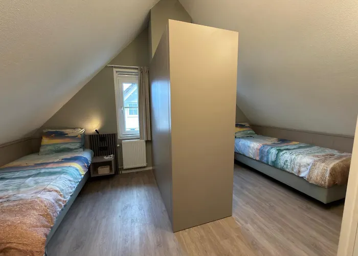 Ferienvermietung: Buitenplaats Witte Raaf Aan Zee