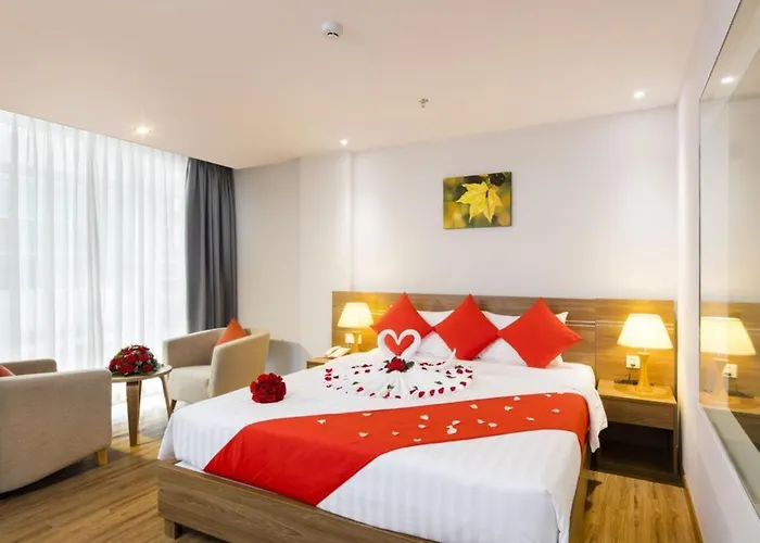 Resort: Maple Leaf Hotel & Apartment