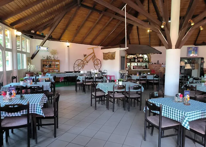 Haustierfreundliches Hotel: Aranypart Camping & Apartments