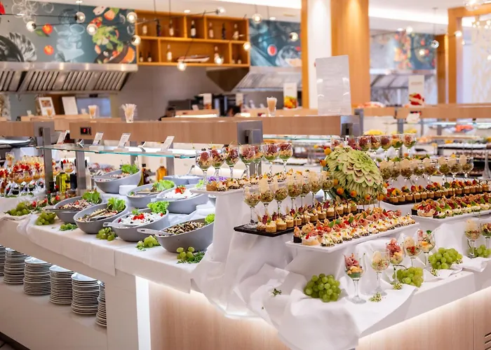 Astoria Hotel All Inclusive- Private Beach&Beach Club
