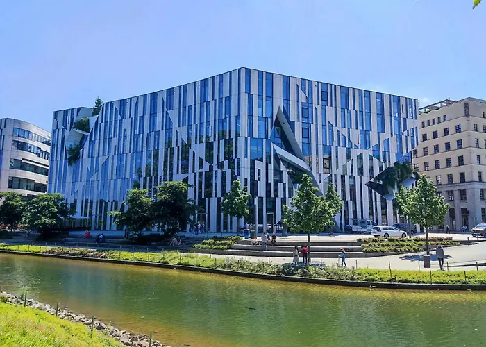 Günstiges Hotel: Candlewood Suites Düsseldorf Airport by IHG