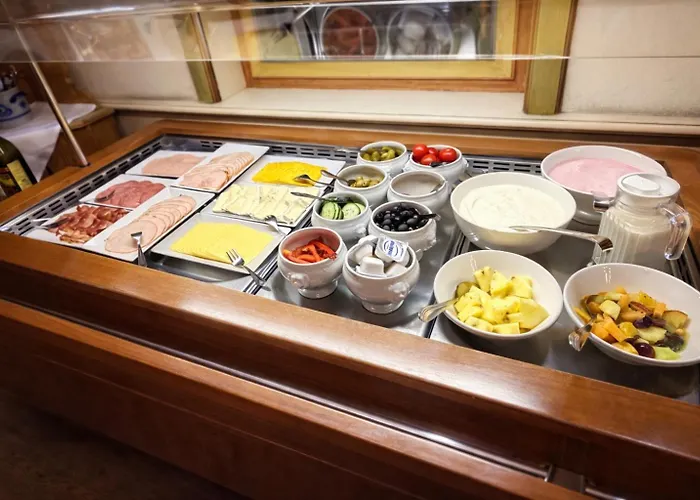 Hotel nahe College: Landgasthof Hotel Rebstock