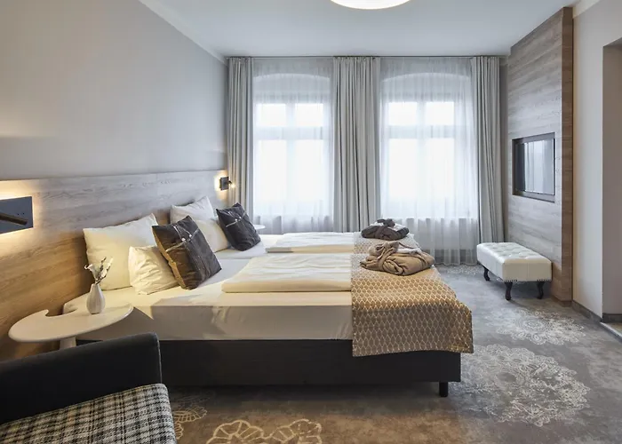 Hotel Via Regia - Vias-Hotels