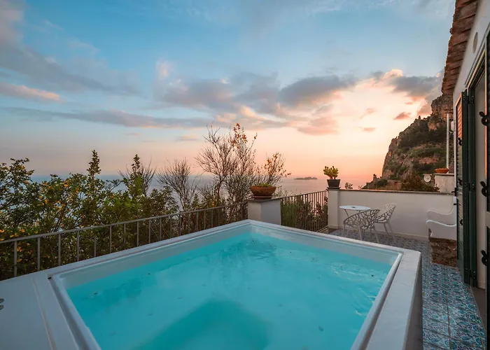 Ferienvermietung: Villa Punta Del Sole