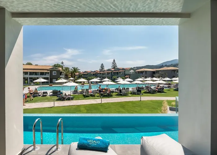 Hotel mit Tennis: Acharavi Beach Hotel