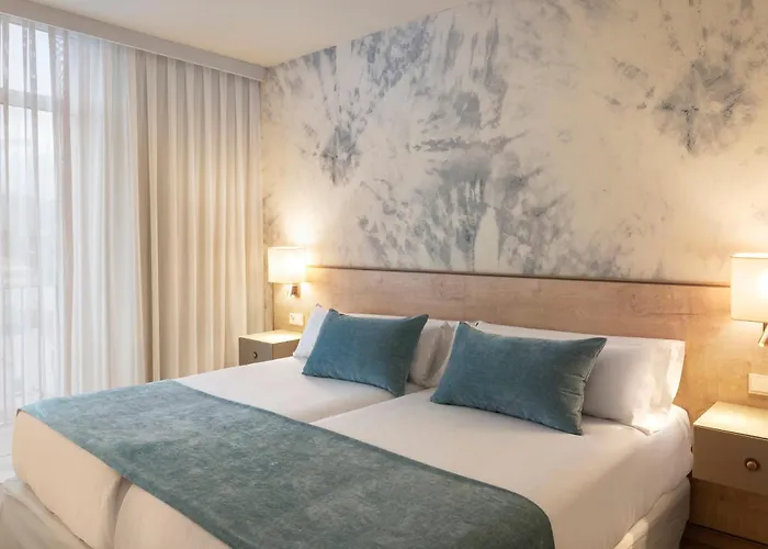 Salles Hotel Malaga Centro