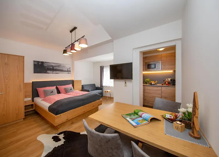 3-Sterne-Hotel: Haus Ditzer - Villa Theresia