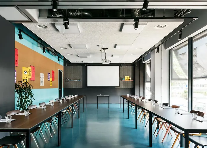 Kinderhotel Social Hub Amsterdam West 4 Star
