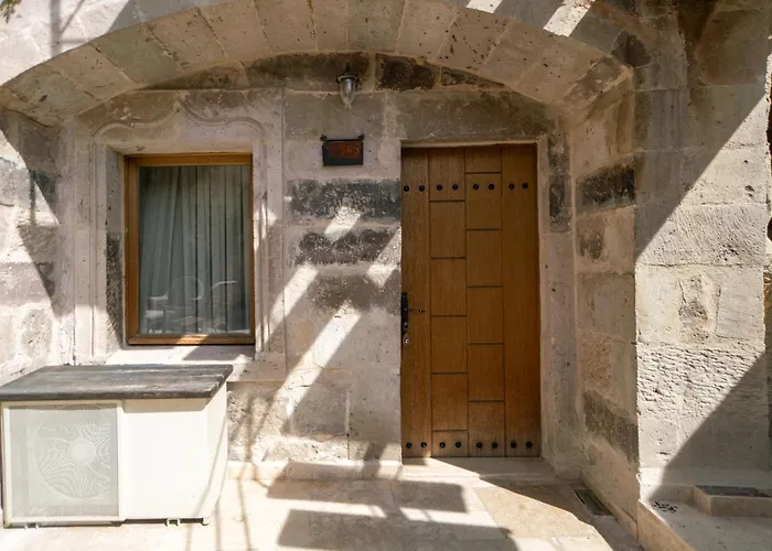 Kinderhotel Divan Cave House