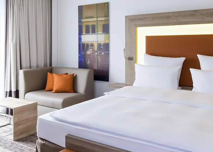 Hotel mit Pool: Novotel Nürnberg Centre Ville