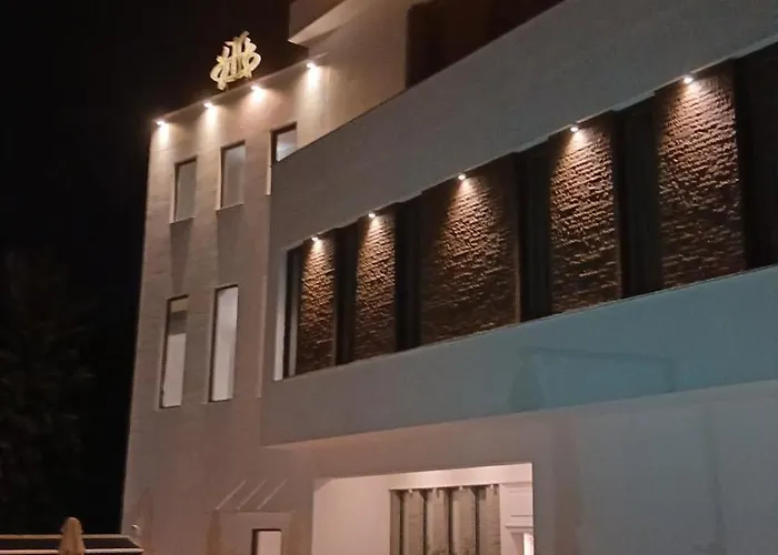 Golden Ring Resort