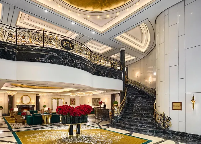 Resort: Breidenbacher Hof, Best Grandhotel 2025 - Die 101 Besten