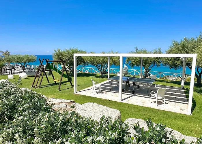 Midenza Seaside & Nature Retreat