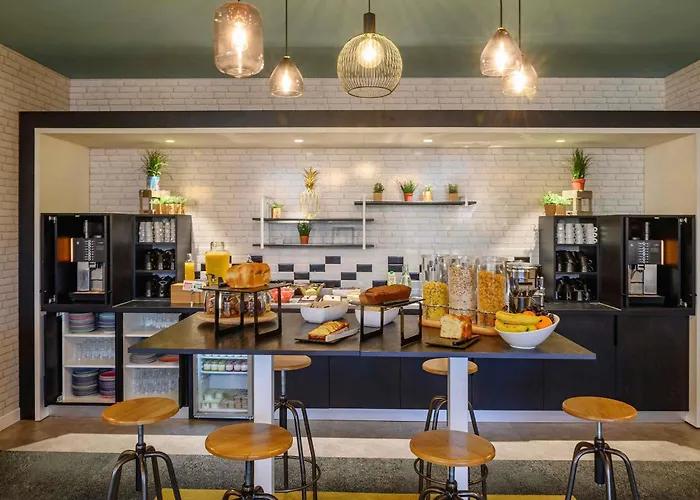 Familienhotel: Novotel Le Mans