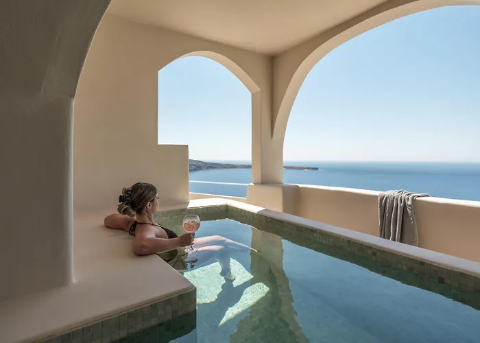 Art Maisons Oia Castle