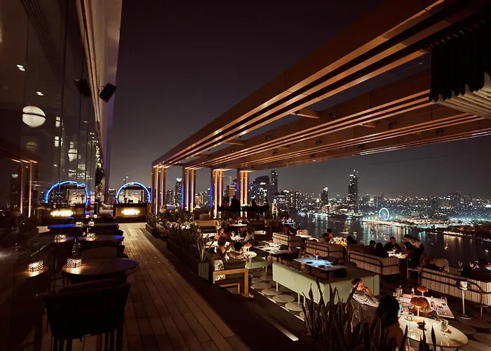 Avani Plus Riverside Bangkok Hotel