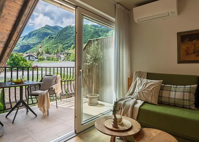 Kreuzwegerhof - Historic Nature Stay With Pool Near Meran&Bozen