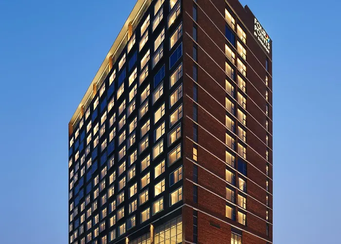 Four Points By Sheraton , Chinatown