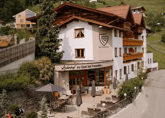  Laderhof