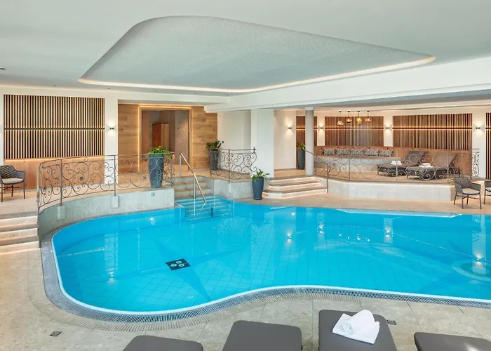 Apparthotel Talhof, Restaurant, Pool und Spa