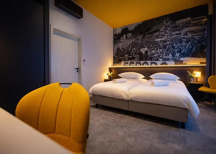 Les Thermes De By La Cour De La Reine , Suites & Acces Gratuit Au Centre Thermal