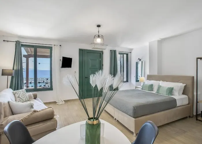 Akteon Rooms