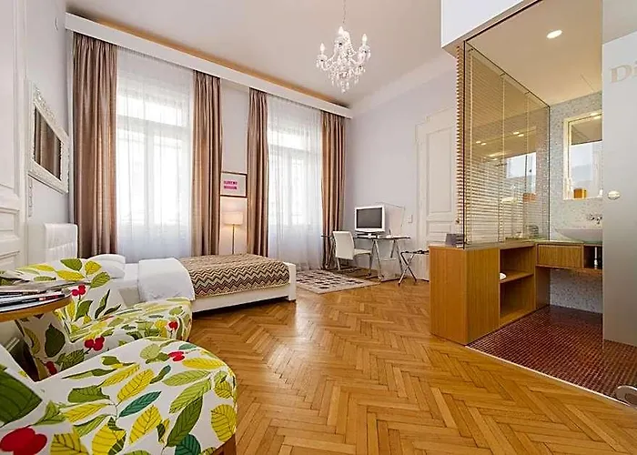 Rosa Linde - Comfort Rooms