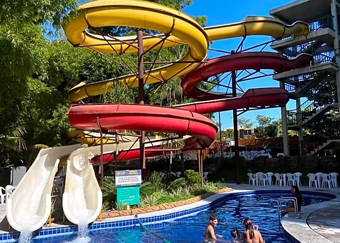  Golden Dolphin Grande
