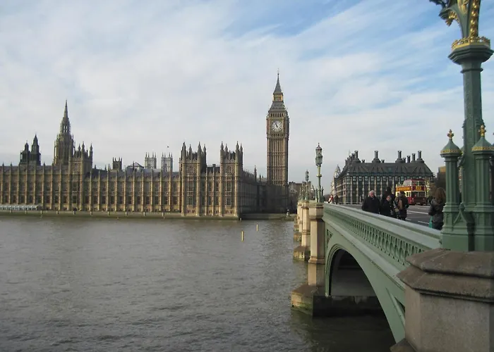 4 Sterne Hotels Holiday Inn London Bloomsbury By Ihg