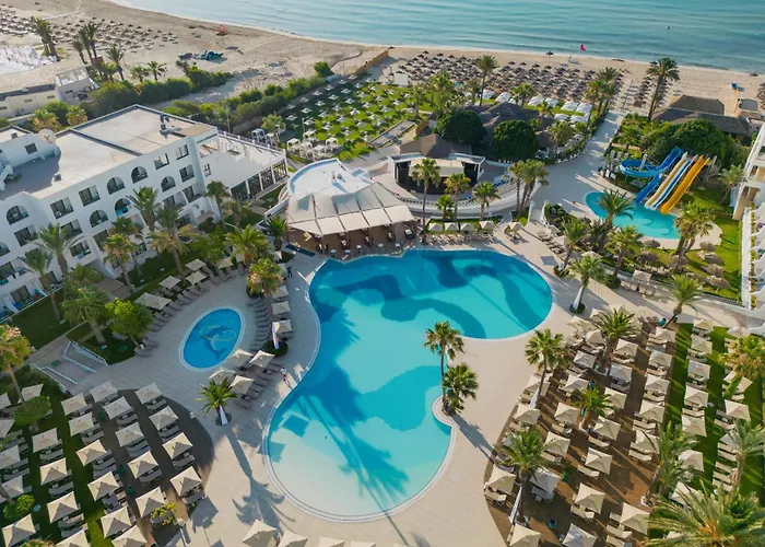 Nozha Beach Resort&Spa