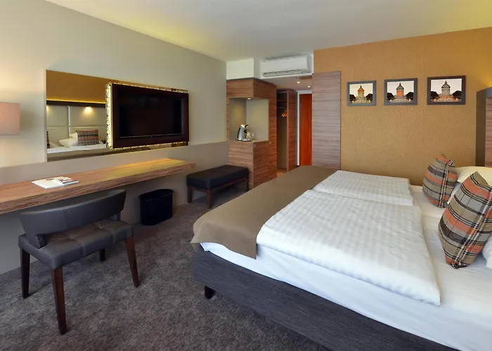 Best Western Plus Delta Park Hotel