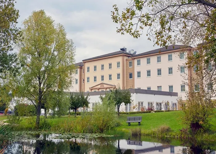 4 Sterne Hotels H+ Frankfurt Airport West