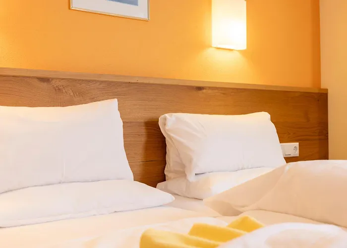3 SterneHotel -Pension Strolz