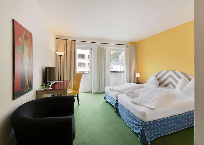 3 SterneHotel Neutor Express