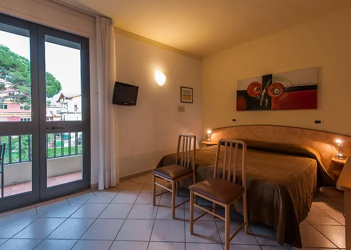 Hotel Montebello
