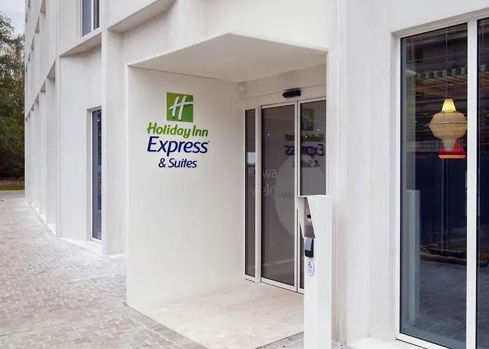 Familienhotels Holiday Inn Express & Suites Ghent By Ihg