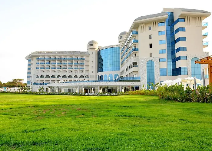 Jacuzzi-Hotel: Water Side Resort & Spa