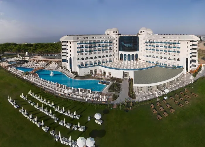 Jacuzzi-Hotel: Water Side Resort & Spa