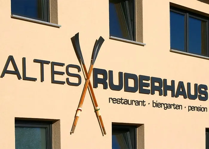 3-Sterne-Hotel: Altes Ruderhaus