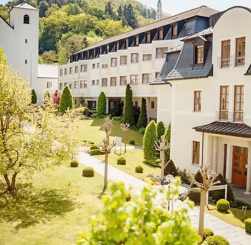 Hotel nahe College: Kloster St. Josef