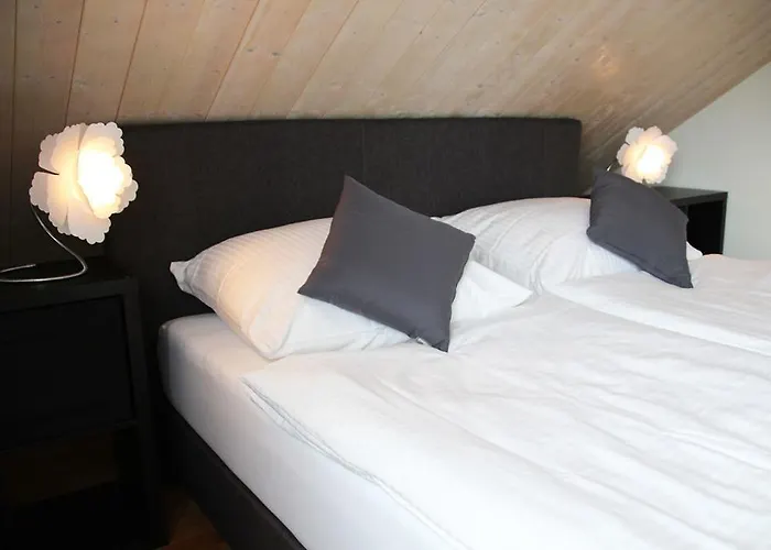 Ferienvermietung: Ferienwohnung Stadtgrenze