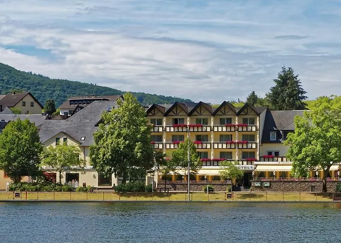 Moselstern-Hotel Weinhaus Fuhrmann
