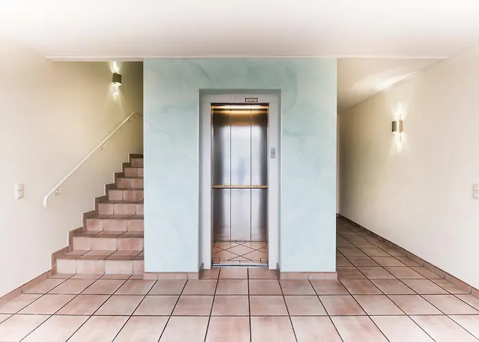 Parkside Apartment House