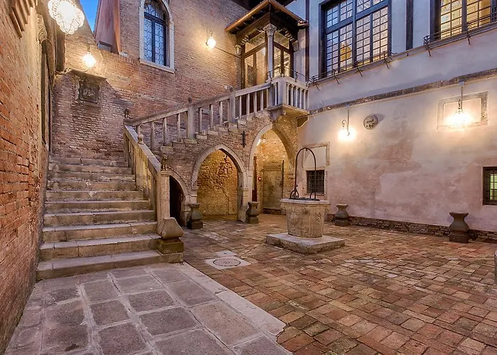 3 SterneHotel Ca' Nobile Corner