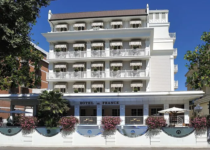 3 SterneHotel De France