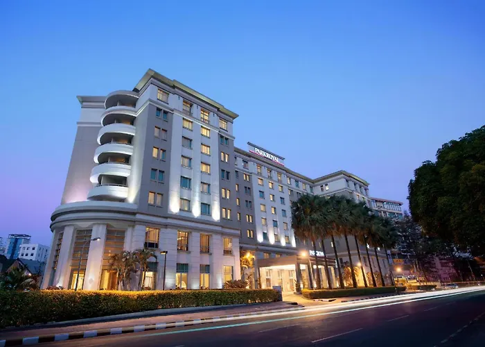  Parkroyal Yangon