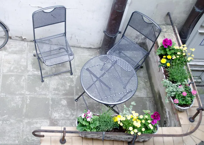 Herberge: Red Nose Hostel With Self-Check In