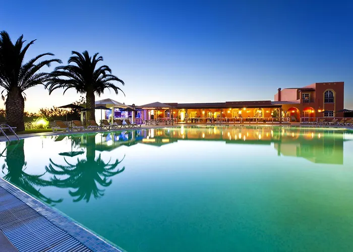 Hotel mit Tennis: Colina Village