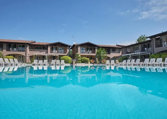 3-Sterne-Hotel: Villaggio Turistico Lugana Marina